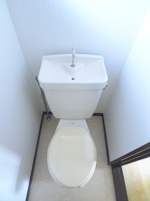 物件内観写真18　(トイレ)