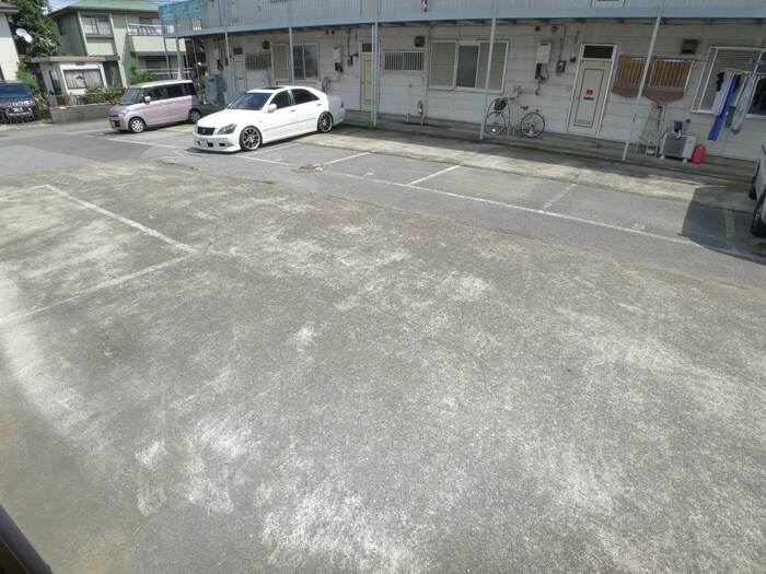 物件内観写真20　(室内からの展望)