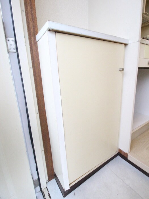 物件内観写真13　(靴箱)