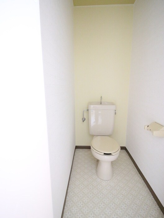 物件内観写真12　(トイレ)