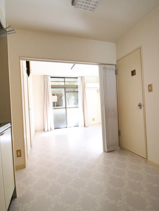 物件内観写真18　(居室)