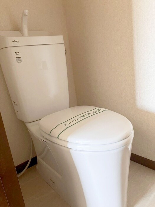 物件内観写真15　(トイレ)