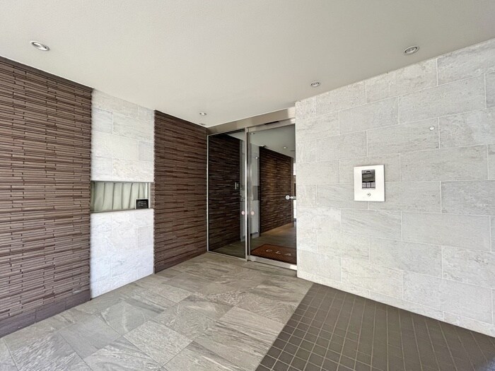 物件外観写真3　(建物設備)