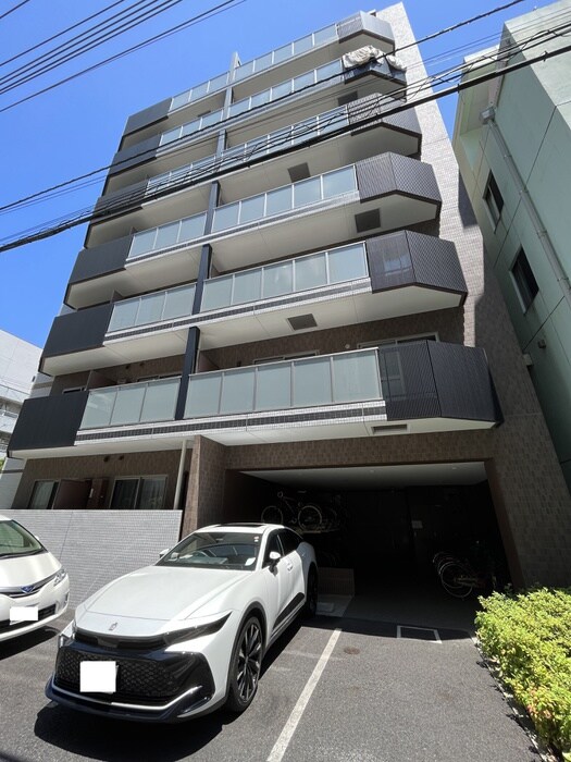 物件外観写真6　(駐車場)