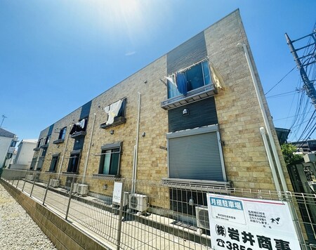 ワイズアイ外観写真