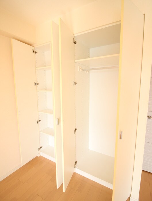 物件内観写真9　(収納)