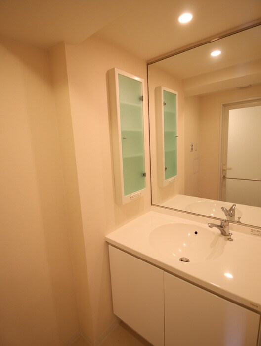 物件内観写真11　(洗面)