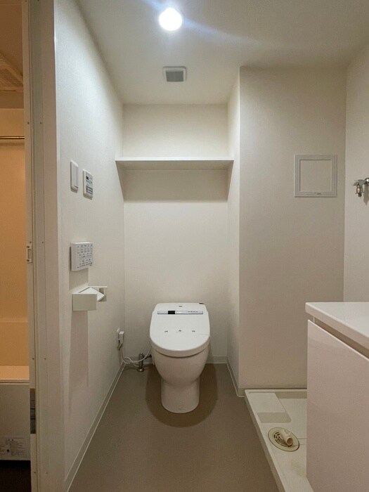 物件内観写真12　(トイレ)