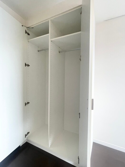 物件内観写真15　(収納)