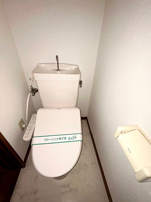 物件内観写真13　(トイレ)