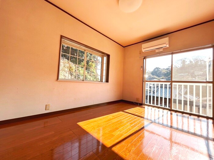 物件内観写真19　(居室)