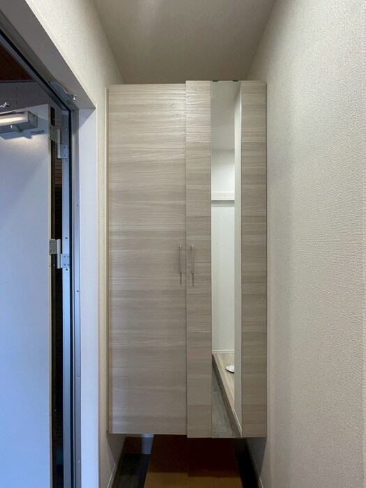 物件内観写真12　(靴箱)
