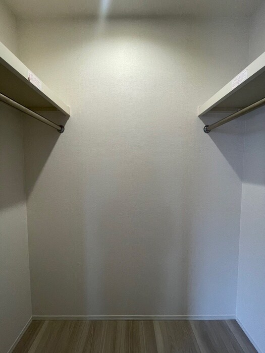 物件内観写真13　(収納)