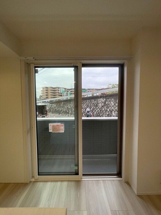 物件内観写真21　(室内からの展望)