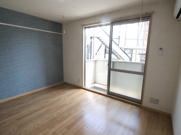 物件内観写真5　(居室)