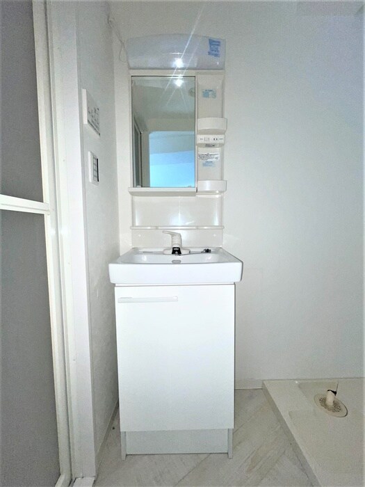 物件内観写真11　(洗面)