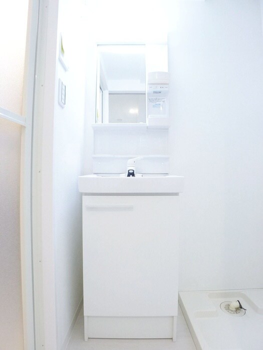 物件内観写真11　(洗面)