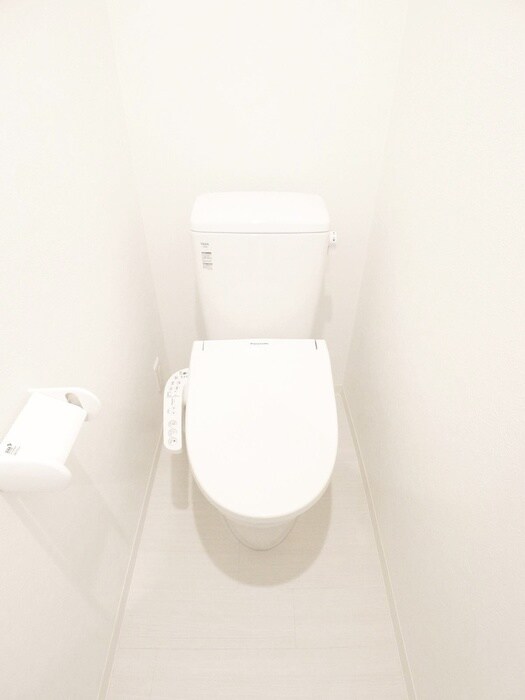 物件内観写真14　(トイレ)