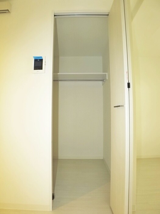 物件内観写真15　(収納)