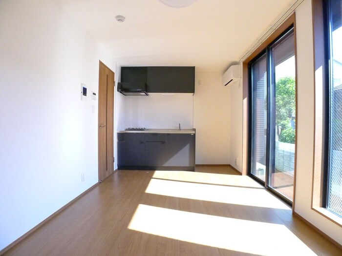 物件内観写真6　(居室)