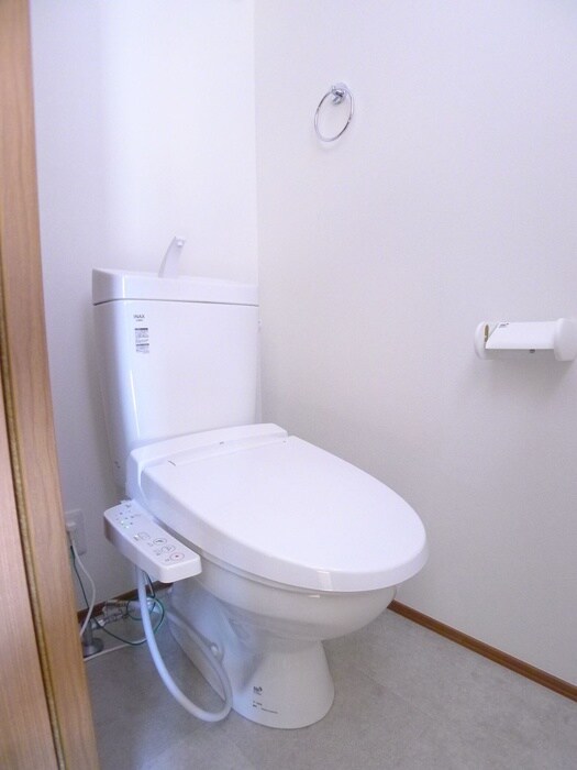 物件内観写真15　(トイレ)