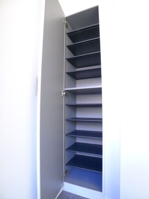 物件内観写真17　(靴箱)