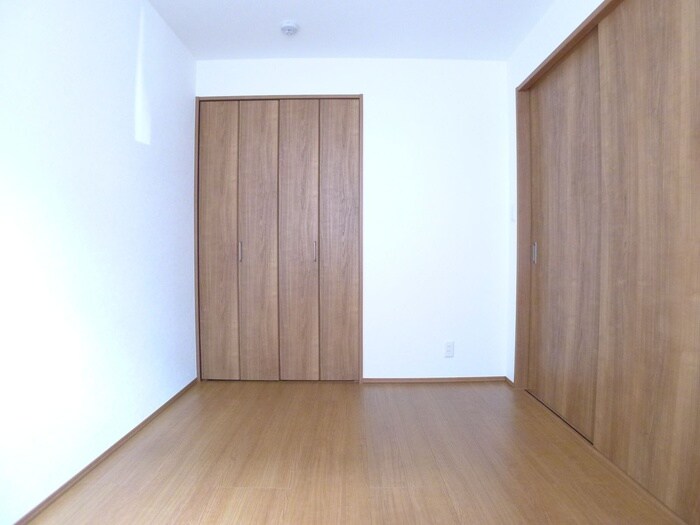 物件内観写真19　(居室)