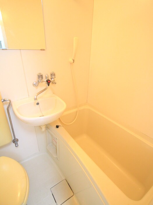 物件内観写真13　(バス／シャワールーム等)