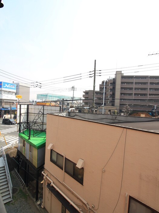 物件内観写真18　(室内からの展望)