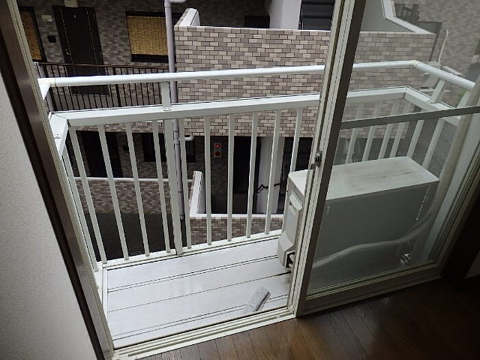 物件内観写真16　(ベランダ・バルコニー)