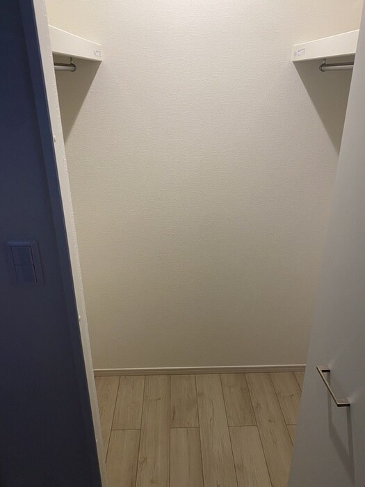 物件内観写真10　(収納)