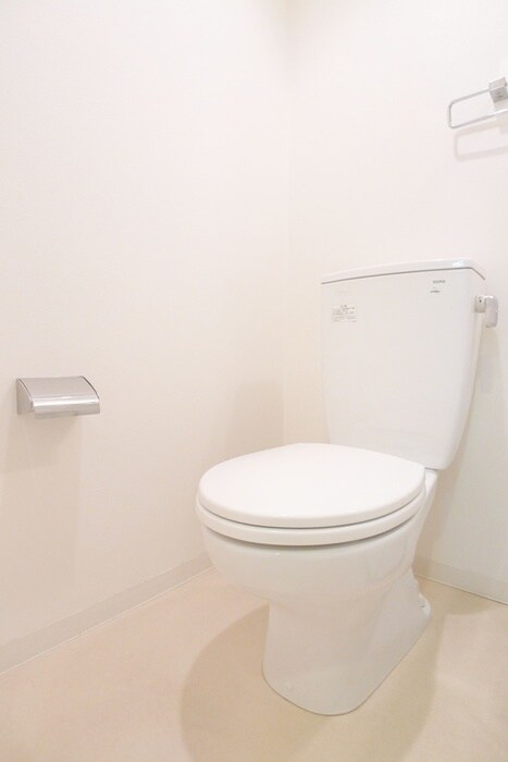 物件内観写真14　(トイレ)