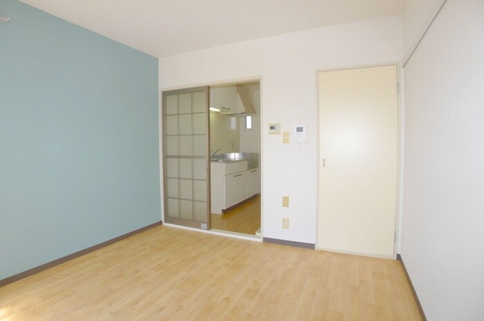 物件内観写真17　(居室)