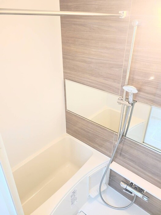 物件内観写真9　(バス／シャワールーム等)