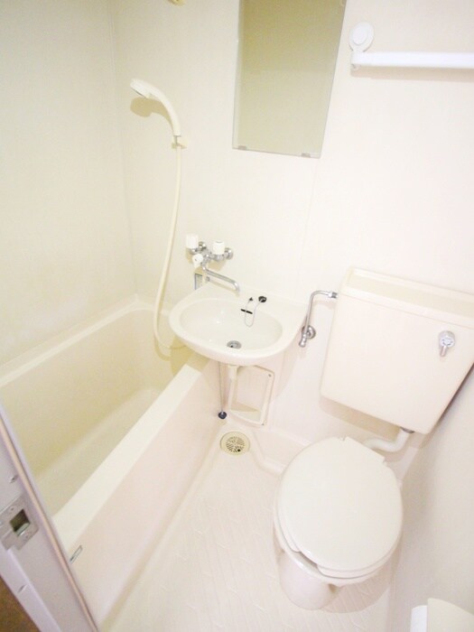 物件内観写真13　(バス／シャワールーム等)