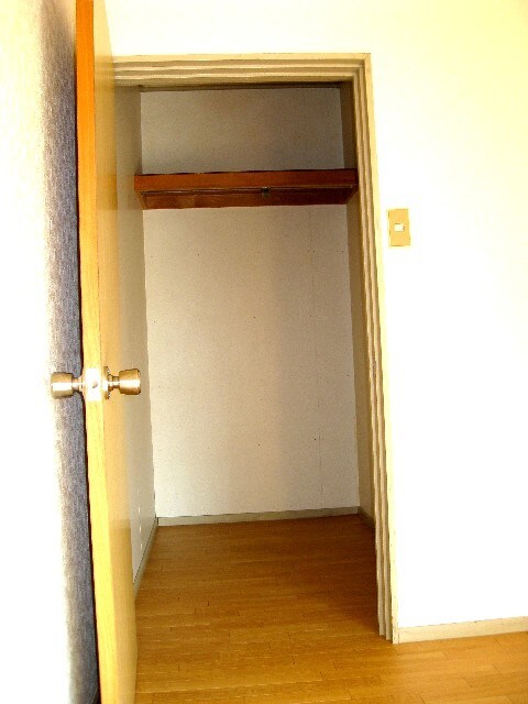 物件内観写真9　(収納)