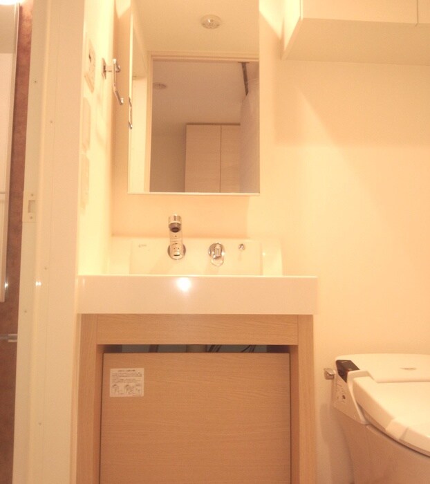 物件内観写真8　(洗面)