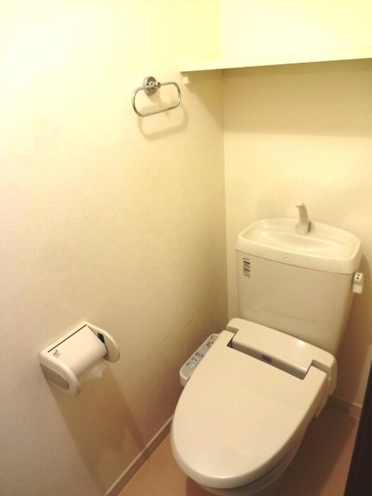 物件内観写真15　(トイレ)