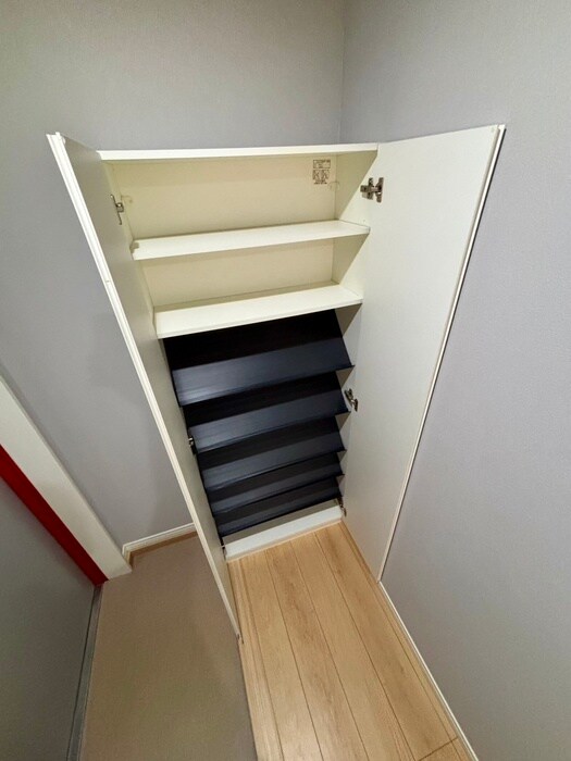 物件内観写真19　(靴箱)