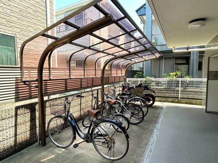 物件外観写真5　(建物設備)