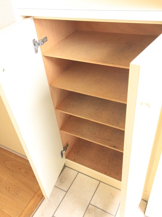 物件内観写真16　(靴箱)