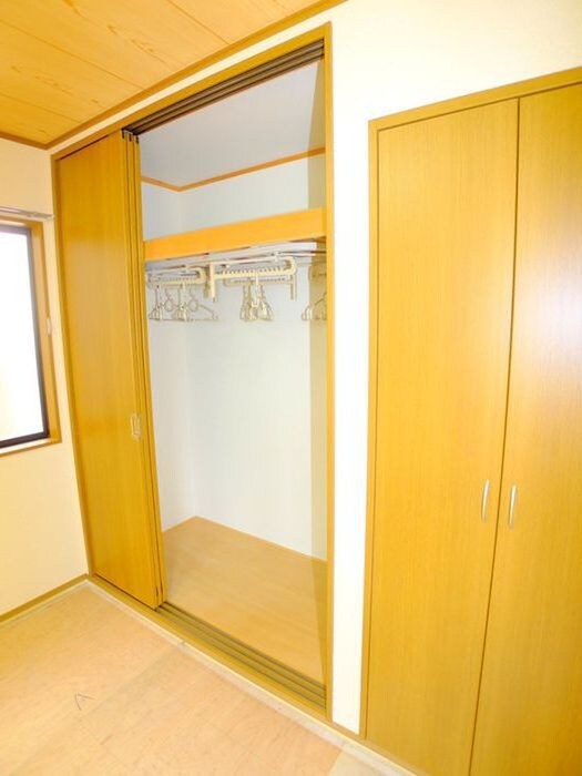 物件内観写真11　(収納)