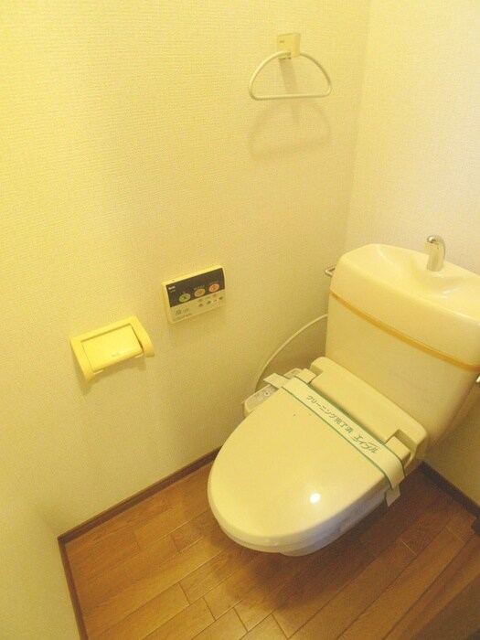 物件内観写真12　(トイレ)