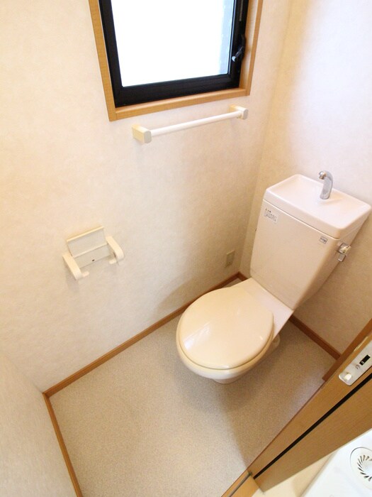 物件内観写真18　(トイレ)