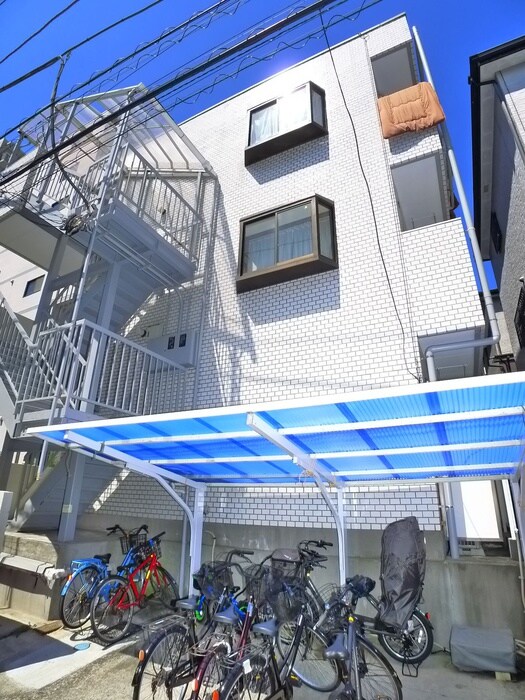 物件外観写真5　(駐輪場)