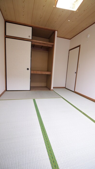 物件内観写真18　(居室)