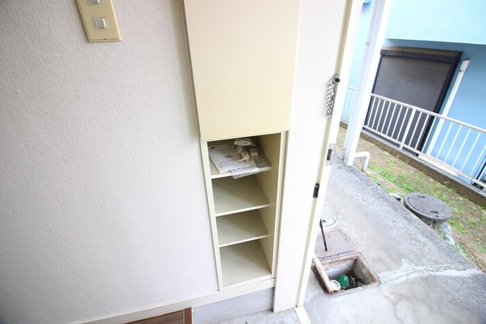 物件内観写真9　(靴箱)