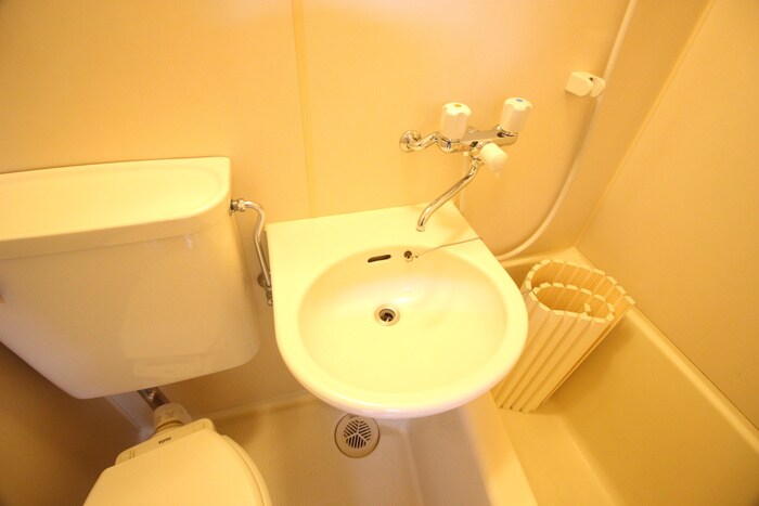 物件内観写真13　(洗面)