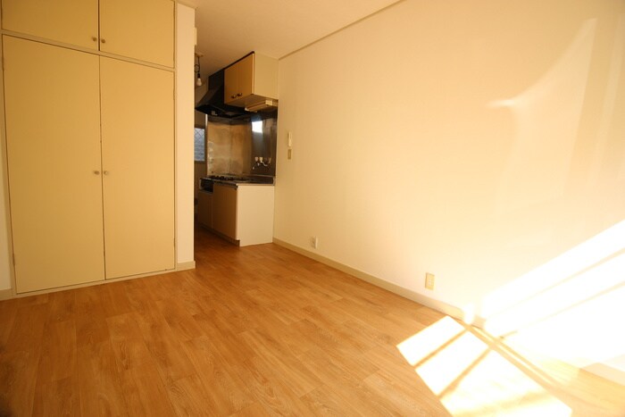 物件内観写真18　(居室)