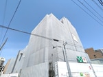 建築中